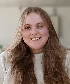 Frau  Lina Krause